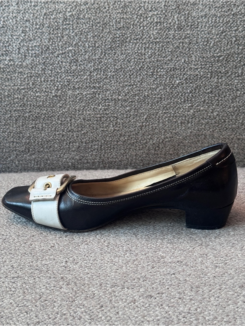 Navy and White Buckle 1” Heel Size 35.5 - Picture 4 of 7